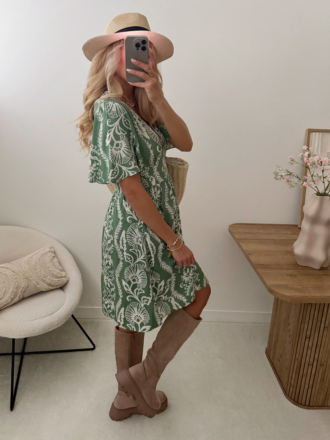 Robe évasée à col V plongeant FILIA