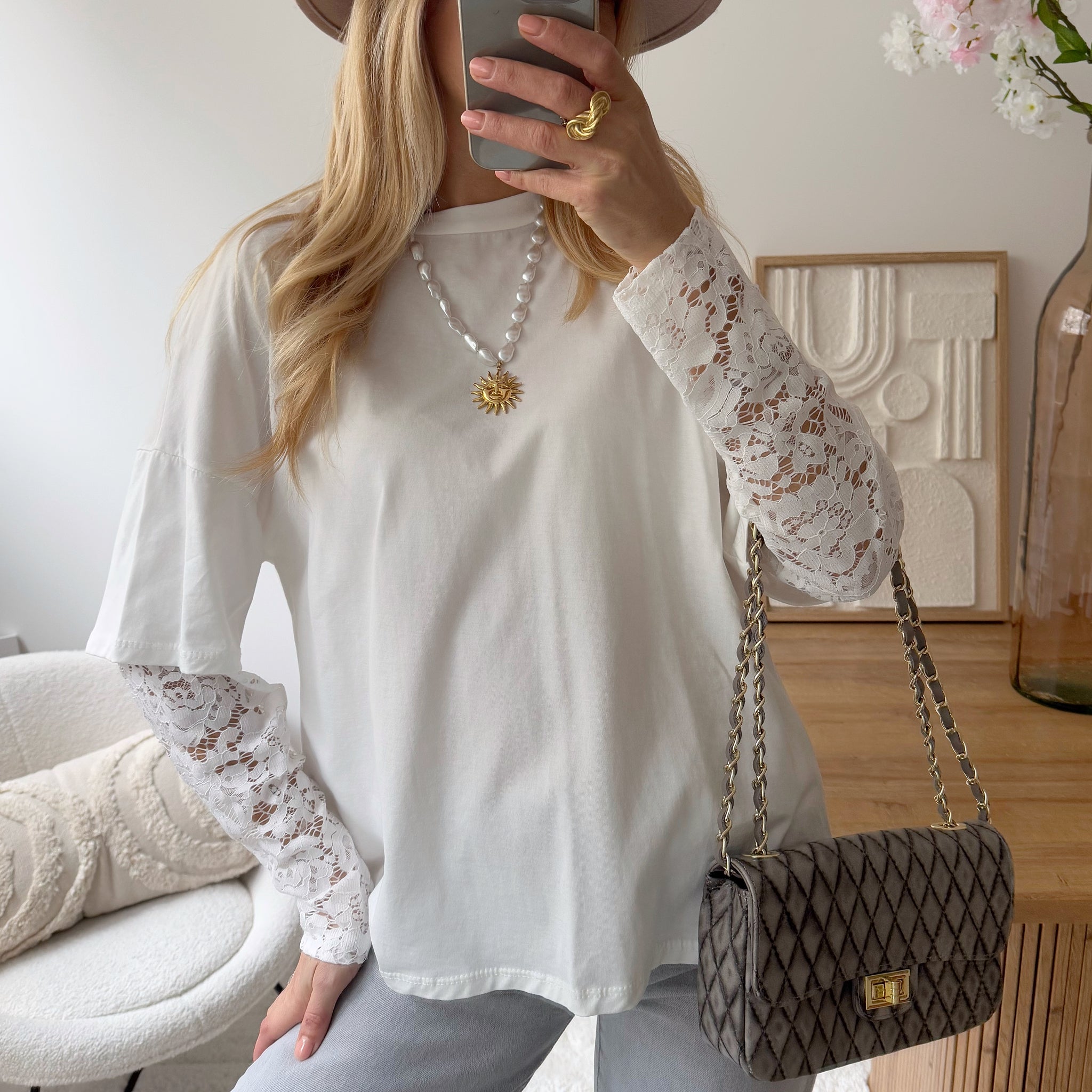 Tee-shirt à manches en dentelle JELEN - blanc