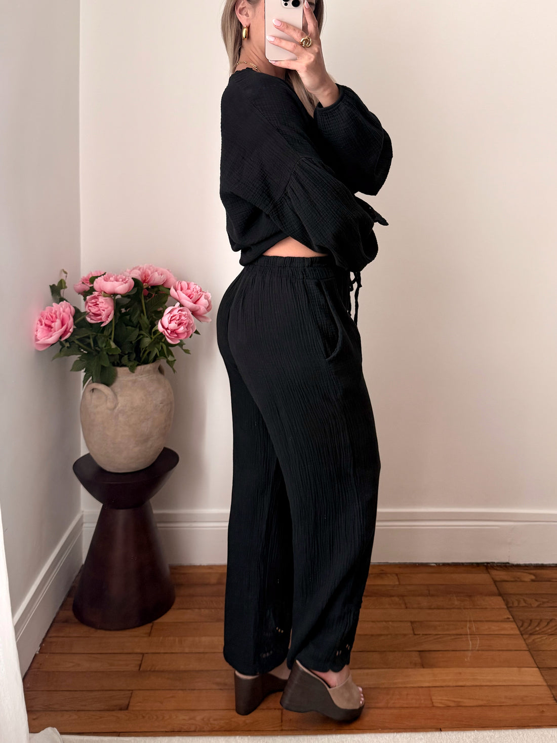 Pantalon en gaze de coton broderie anglaise FABRON - noir