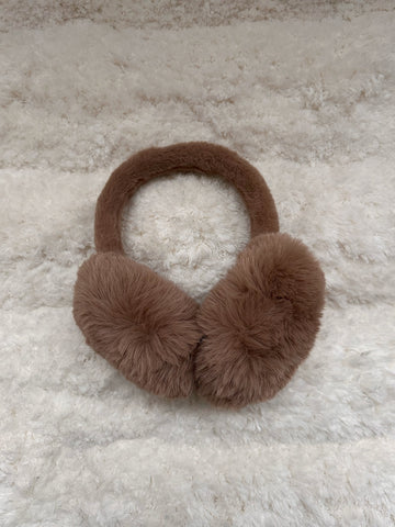 Cache-oreilles FERREOL