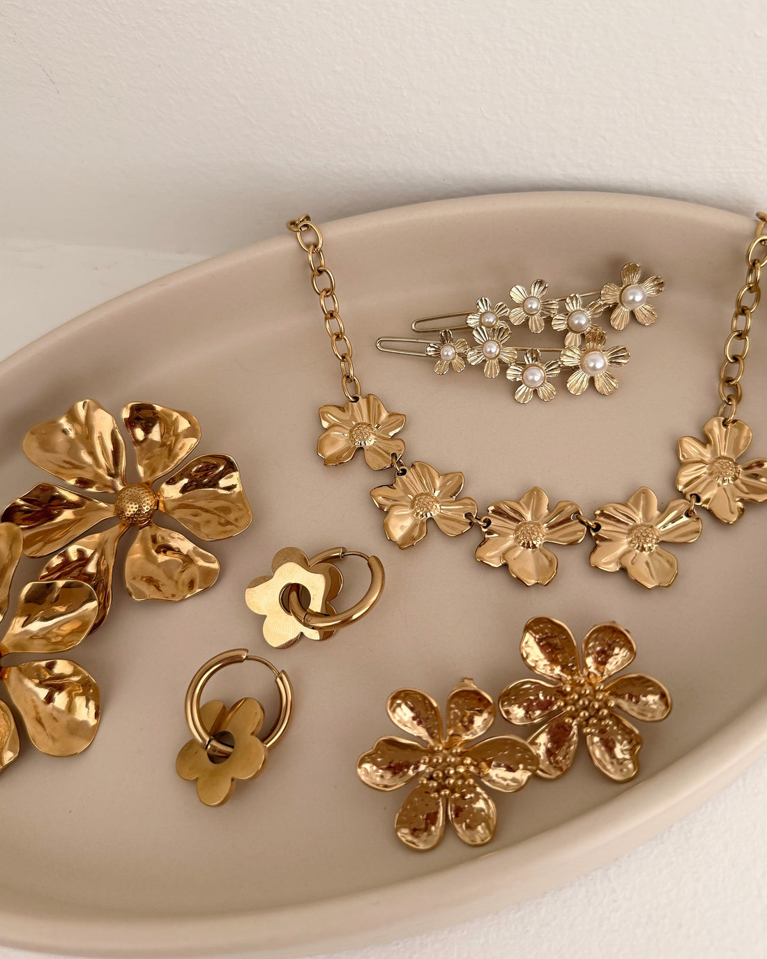 Collier fleurs BLUME