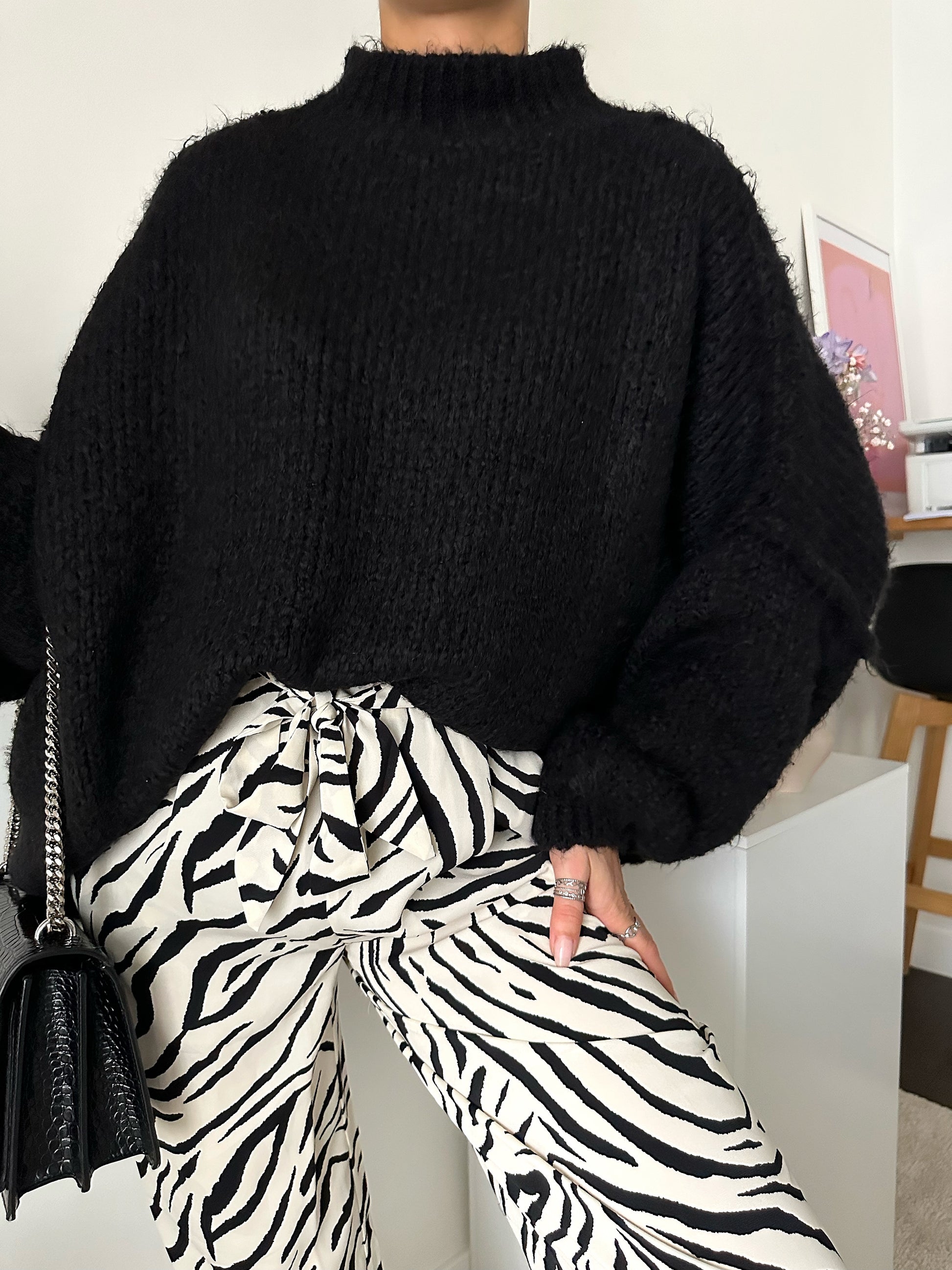 Pull oversize noir MARIO - Mamie Bourgeoise