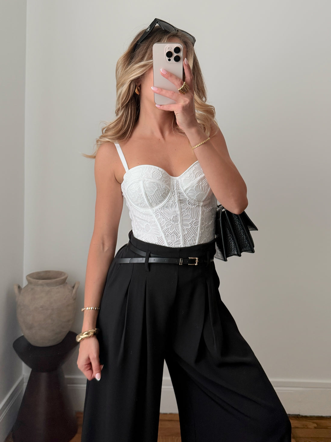 Corset dentelle PAUSANIA PRÉCOMMANDE