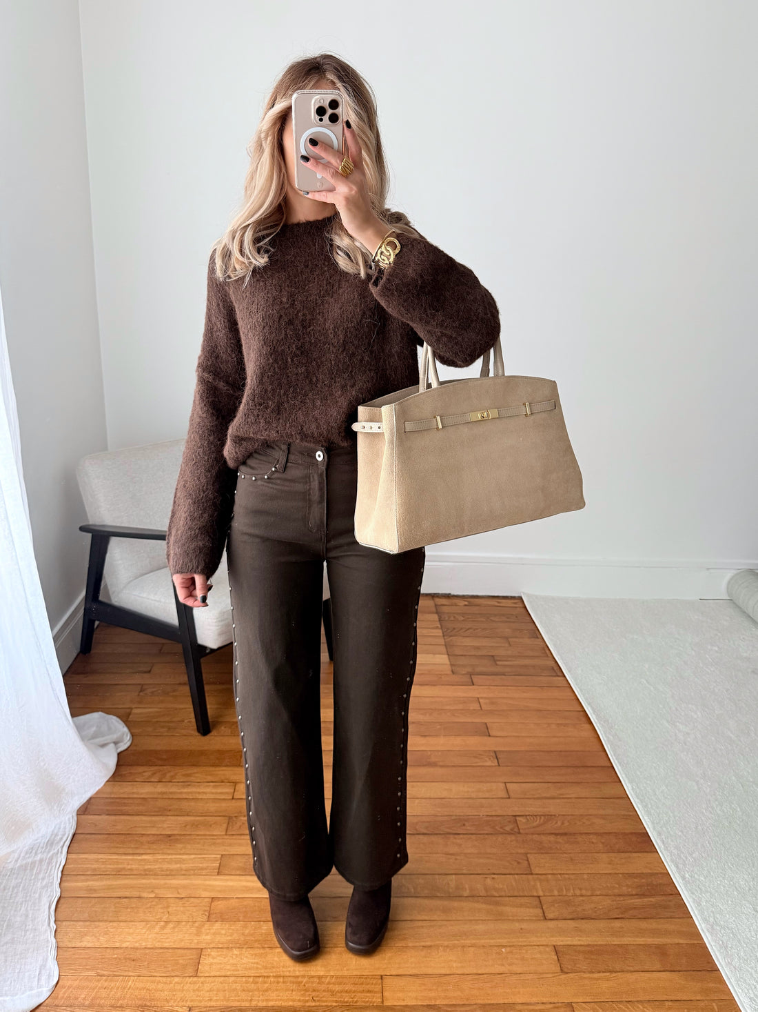 Jean taille haute à clous décoratifs RIGEL